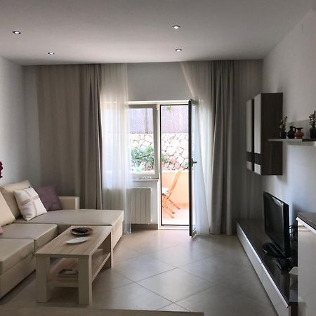 Apartments Jani Хвар Екстер'єр фото