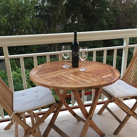 Apartments Jani Хвар Екстер'єр фото