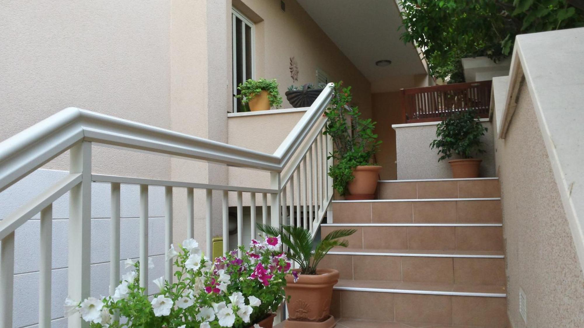 Apartments Jani Хвар Екстер'єр фото