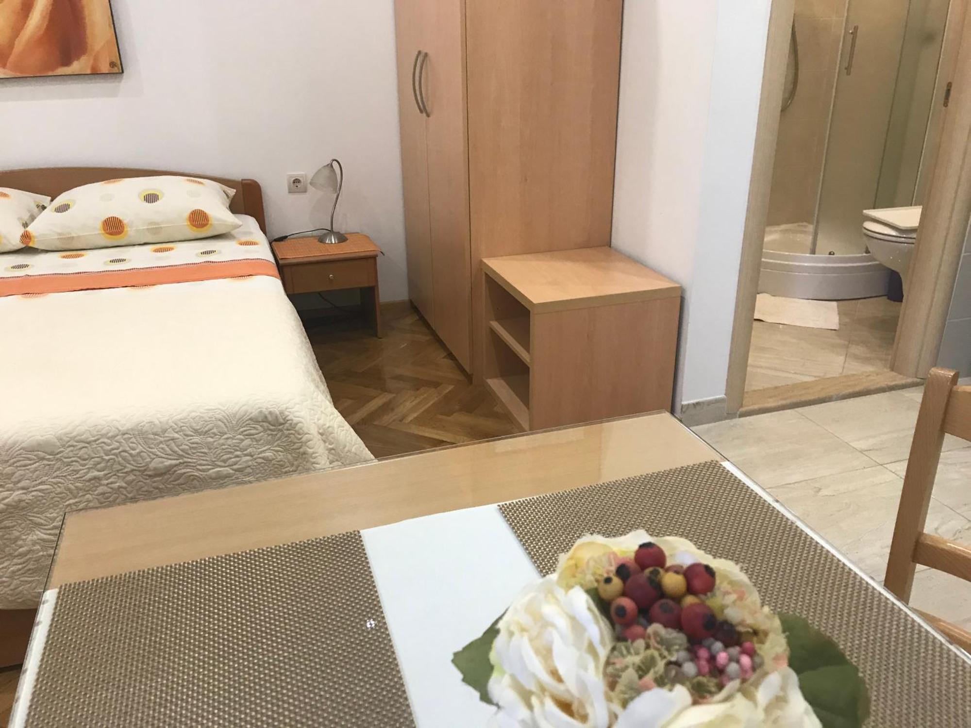 Apartments Jani Хвар Екстер'єр фото